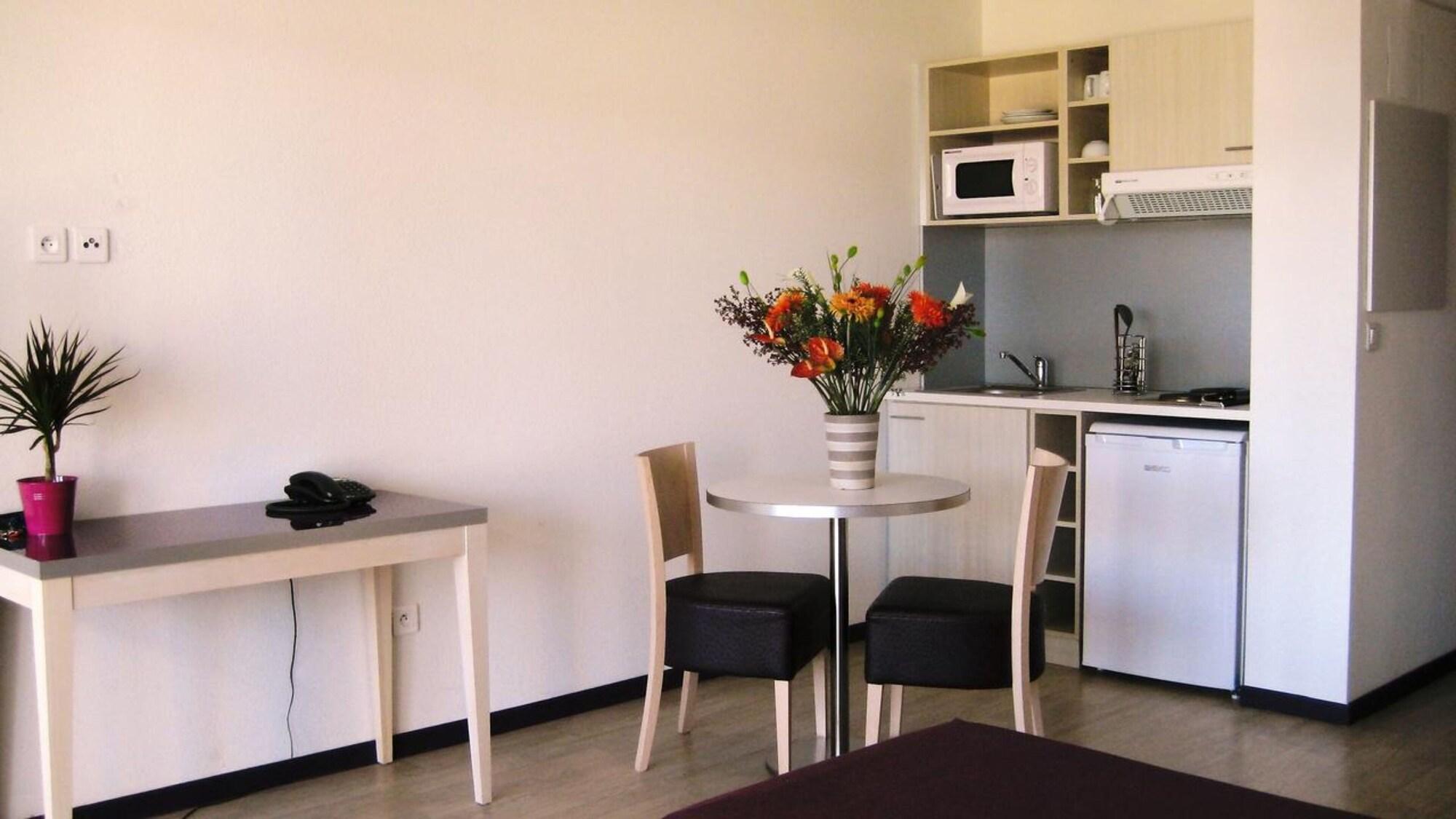 Appart'Hotel - Residence La Closeraie Lourdes Esterno foto