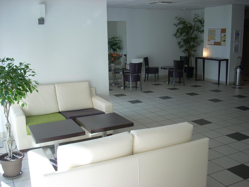 Appart'Hotel - Residence La Closeraie Lourdes Esterno foto